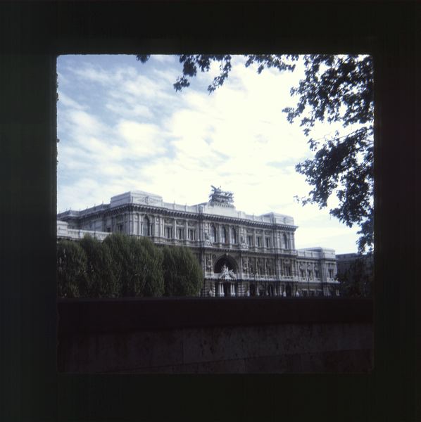 scan0032.jpg